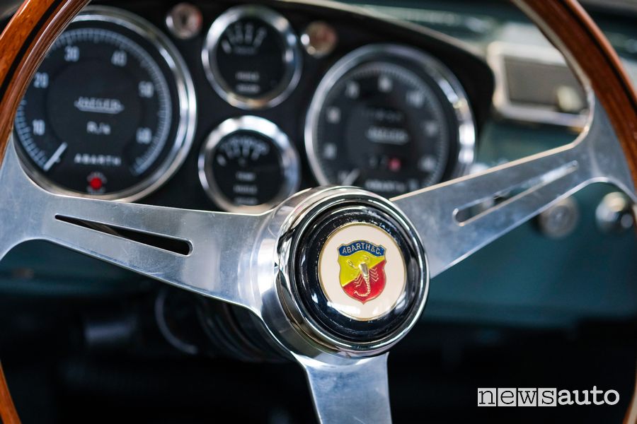 Abarth Classiche 500 Record Monza volante