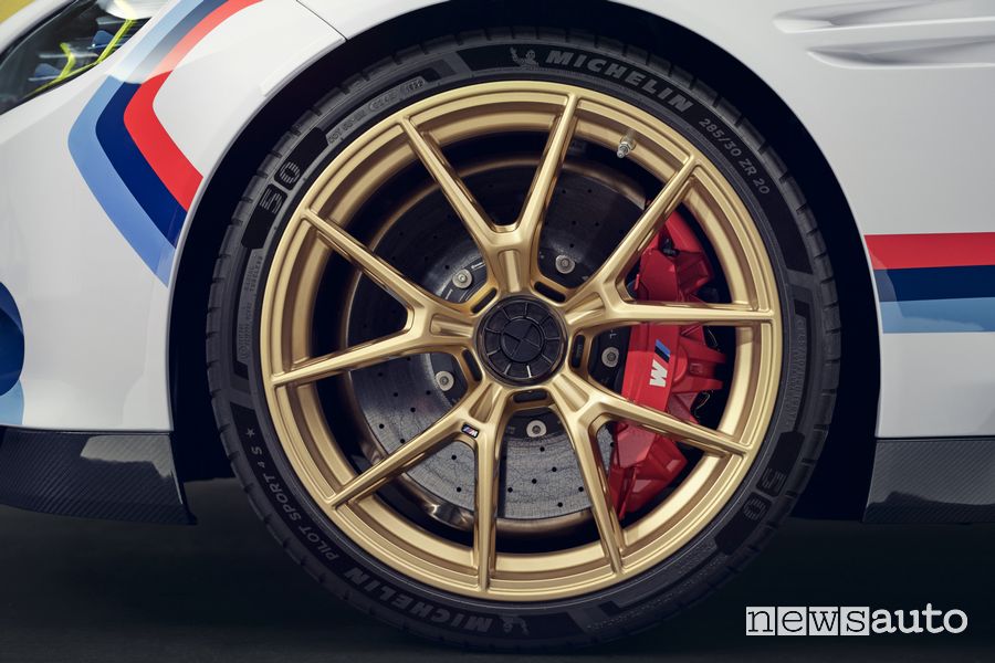 BMW 3.0 CSL cerchi in lega anteriori 20"