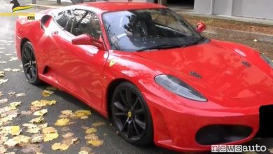 Ferrari falsa, Toyota trasformata in una Rossa di Maranello