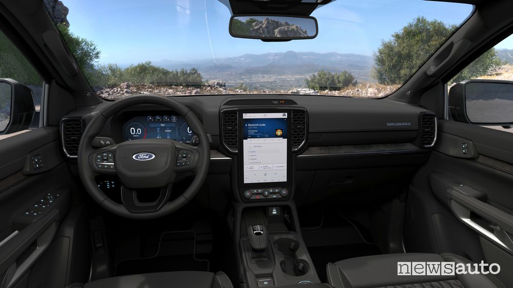Ford Ranger Platinum pick-up plancia abitacolo