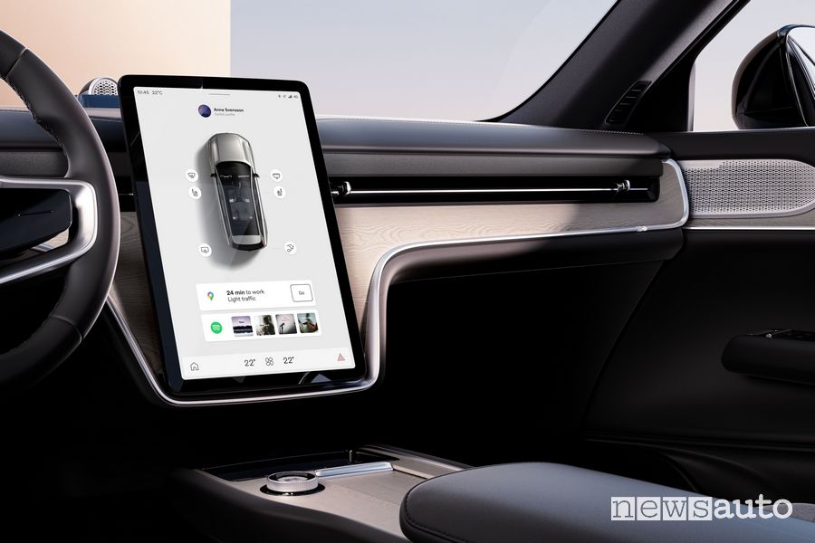 Volvo EX90 display verticale 14,5 pollici infotainment