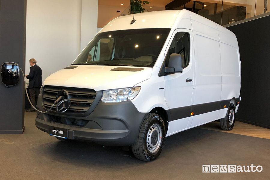 Mercedes eSprinter furgone elettrico