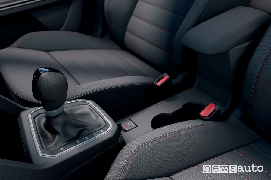 Dacia Jogger Hybrid 140 freno di stazionamento elettrico