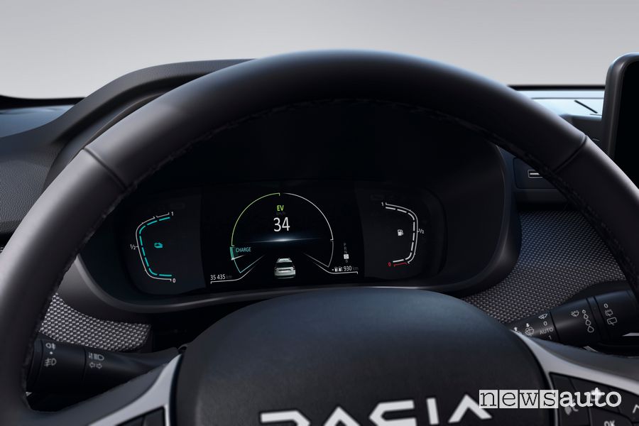 Dacia Jogger Hybrid 140 quadro strumenti abitacolo