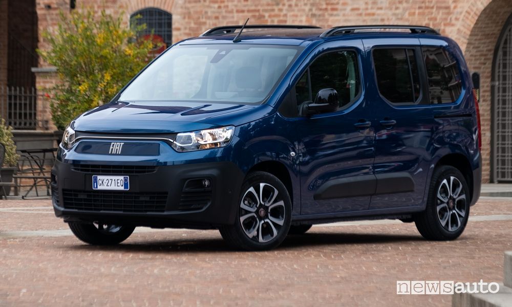 Fiat E-Doblò elettrico anteriore 3/4