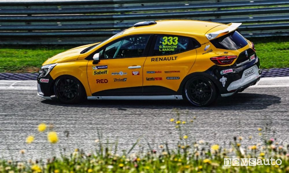 Renault Clio Cup #333 Press League