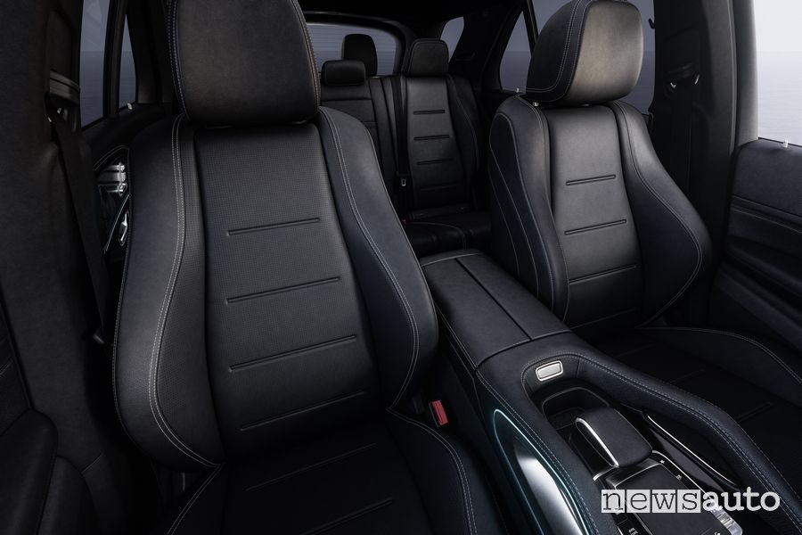 Mercedes-Benz GLE 2023 sedili abitacolo