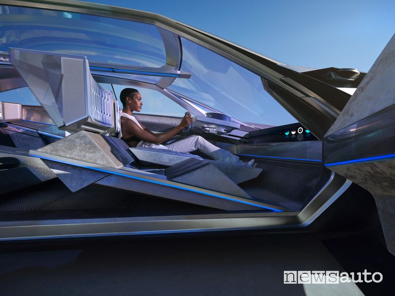Peugeot Inception Concept abitacolo