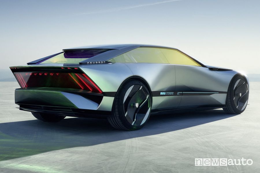 Peugeot Inception Concept posteriore 3/4