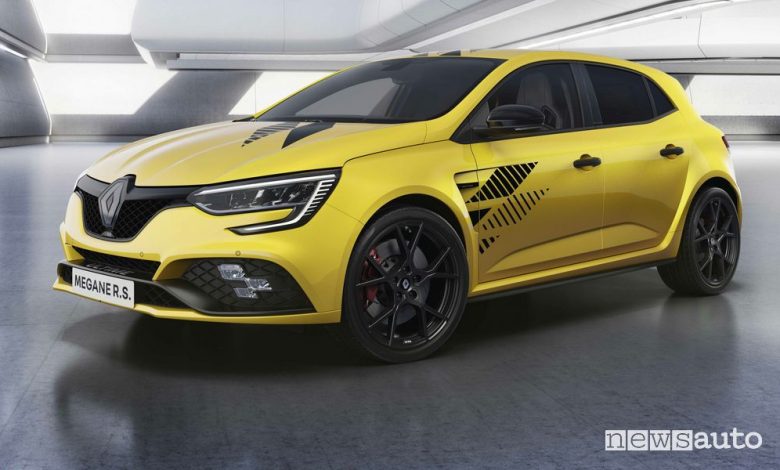 Renault Mégane R.S. Ultime anteriore 3/4