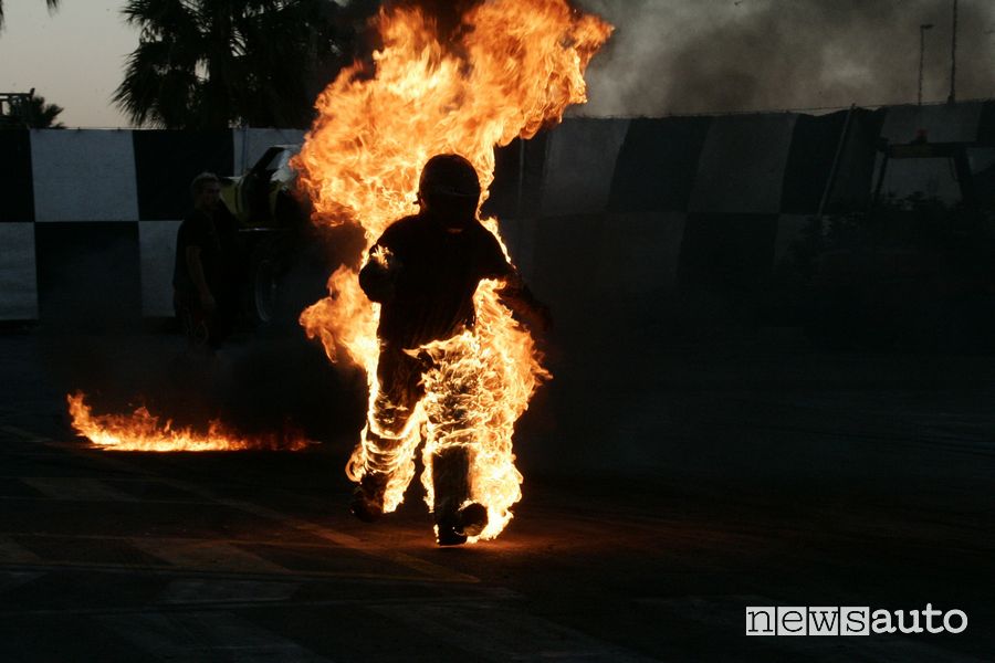 Stuntman nel fuoco