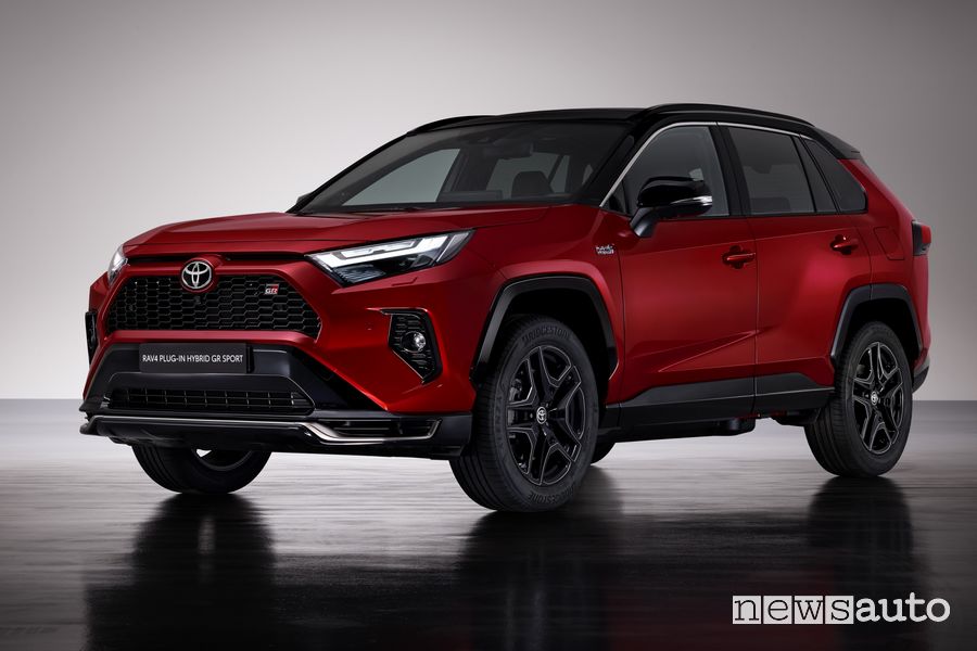 Toyota RAV4 GR Sport Plug-In Hybrid anteriore 3/4