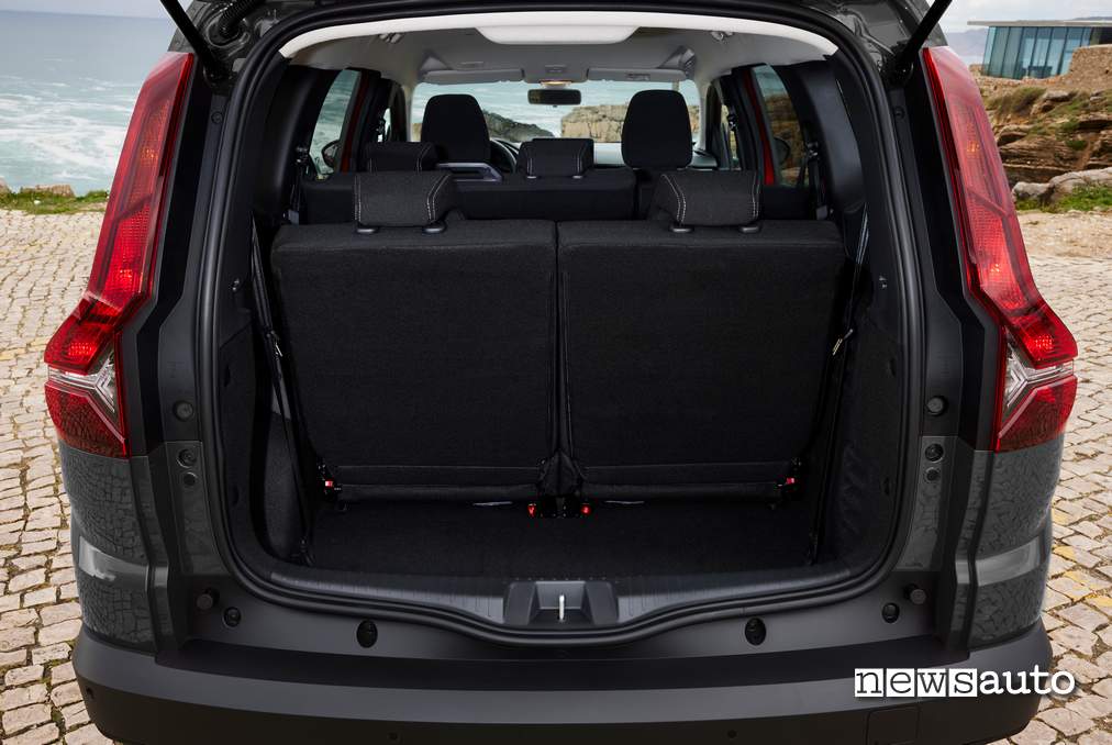 Bagagliaio Dacia Jogger Hybrid 140 7 posti