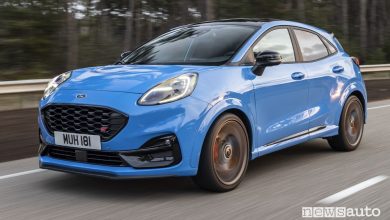 Ford Puma ST Powershift su strada