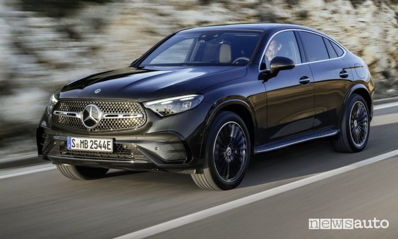 Mercedes-Benz GLC Coupé su strada