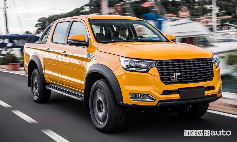 DR pick-up K8 su strada