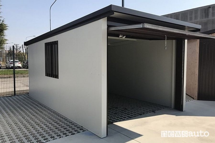 Garage prefabbricato