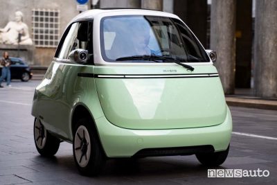 Microlino Dolce su strada