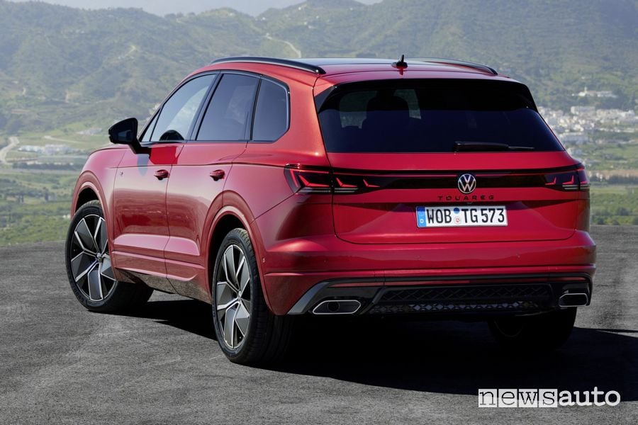 Volkswagen Touareg R-Line posteriore 3/4