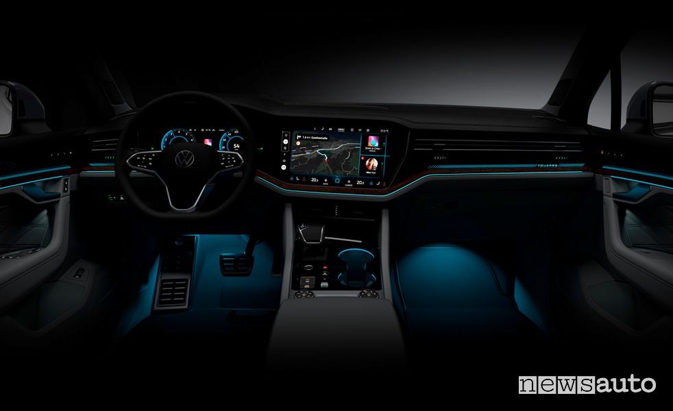 Volkswagen Touareg 2023 luci abitacolo