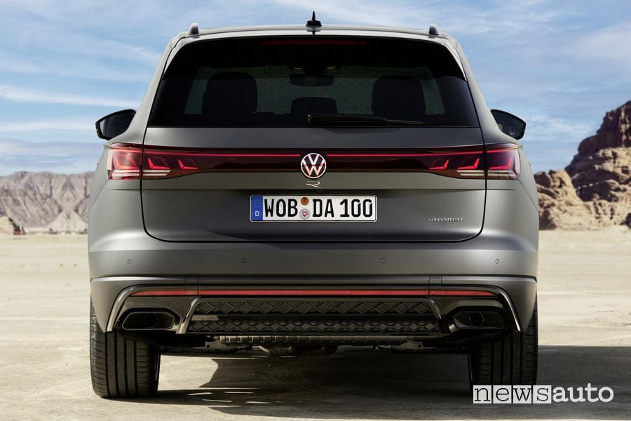Volkswagen Touareg R eHybrid posteriore