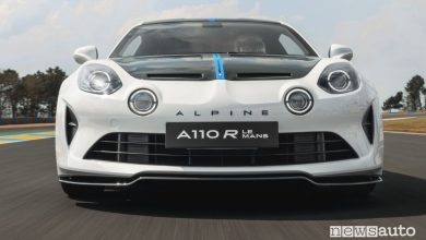 Alpine A110 R Le Mans frontale in pista