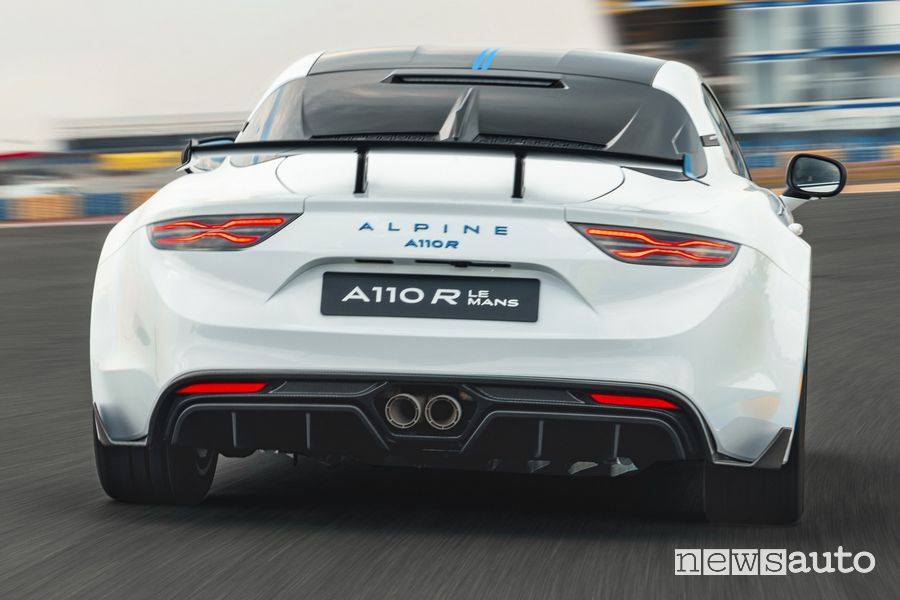 Alpine A110 R Le Mans posteriore in pista