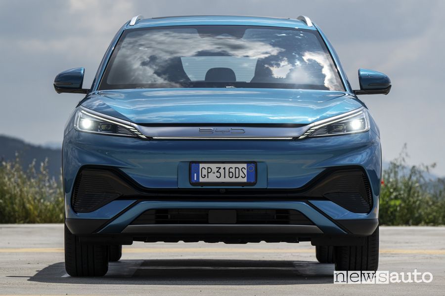 BYD Atto 3 frontale