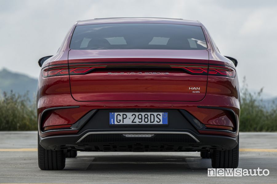 BYD Han posteriore
