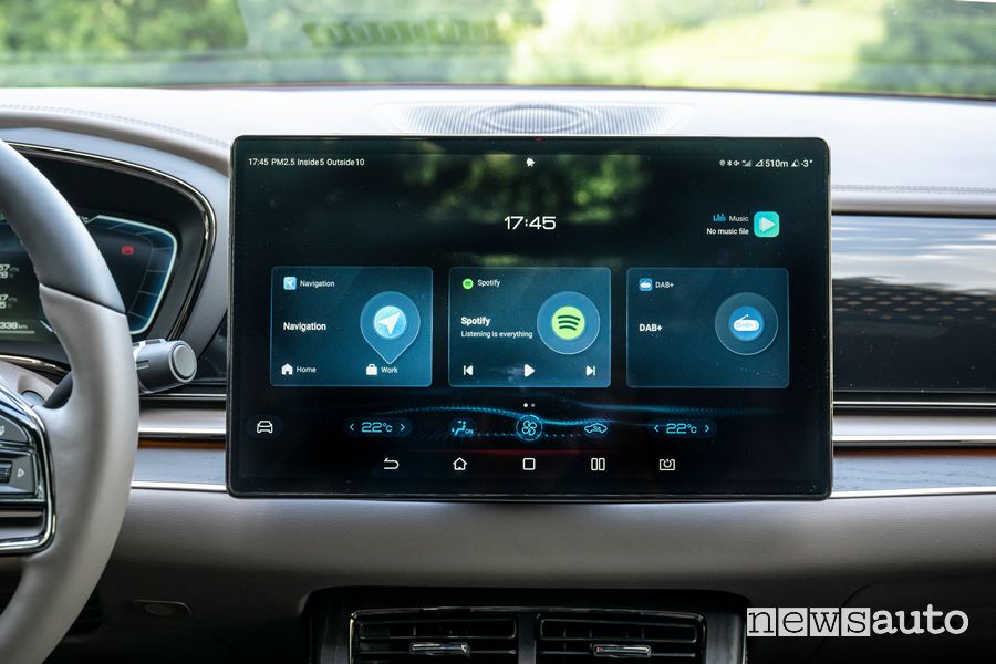 BYD Han display infotainment
