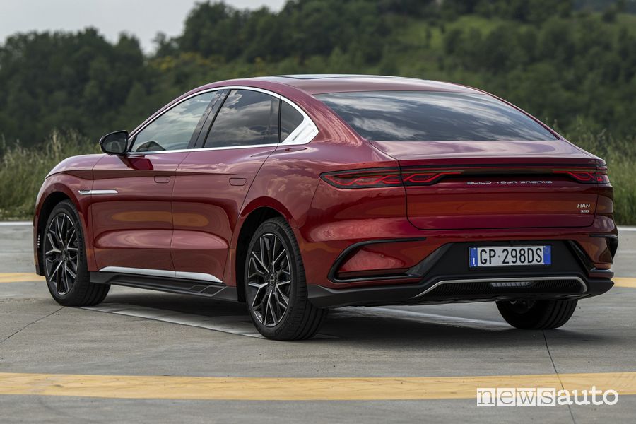 BYD Han posteriore 3/4
