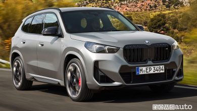 BMW X1 M35i xDrive anteriore 3/4 su strada