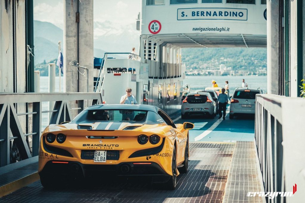 Supercar Ferrari alla Crazyrun 2023