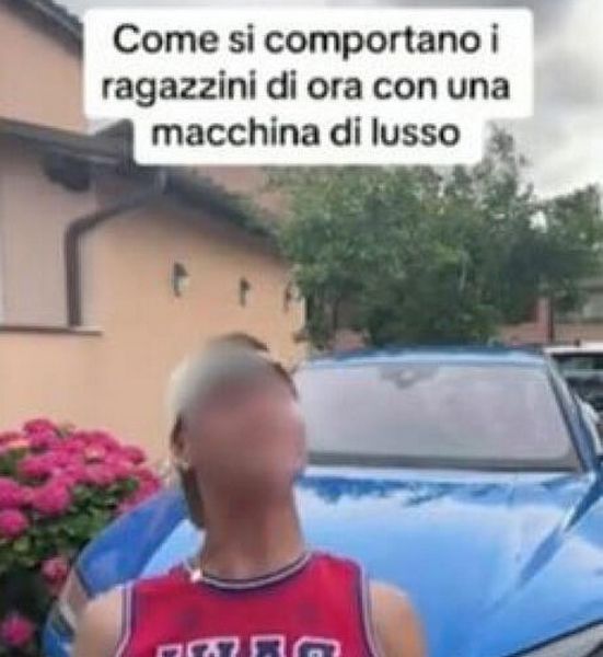 Frame da video Tiktok/TheBorderline prima dell'incidente