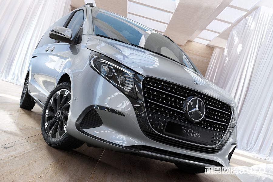 Nuovo Mercedes Classe V anteriore 3/4