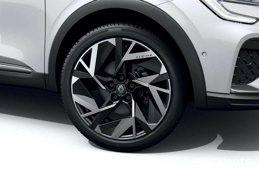 Nuova Renault Arkana Esprit Alpine cerchi in lega da 19"