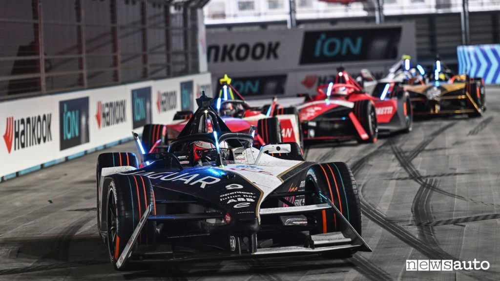 Le date di Misano nel 2024 dove per la prima volta si disputano le gare di Formula E sono ad aprile. 
