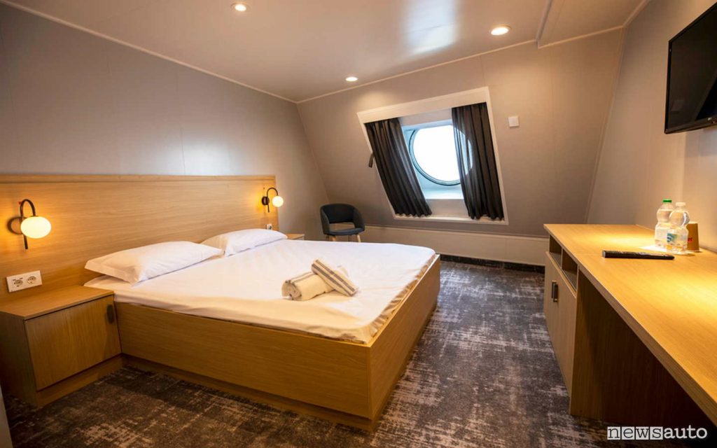 Camera da letto traghetto Olbia Livorno