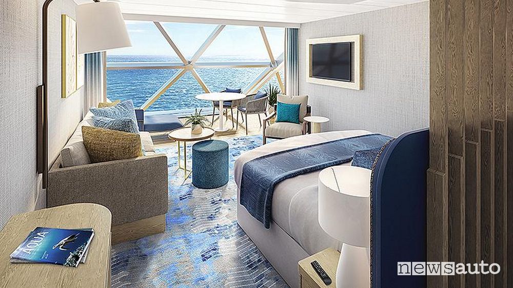 Icon of the Seas stanza nave da crociera
