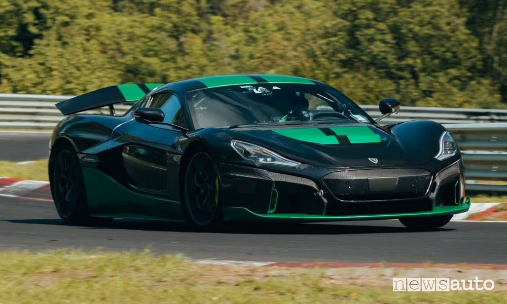 Rimac Nevera record al Nürburgring