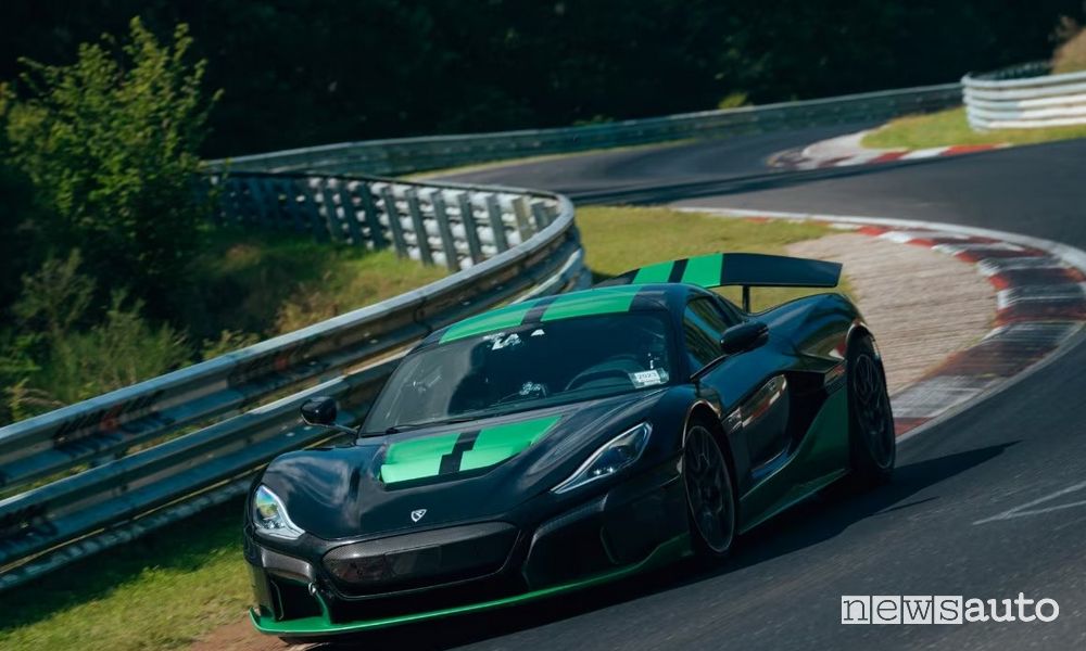 Rimac Nevera record al Nürburgring