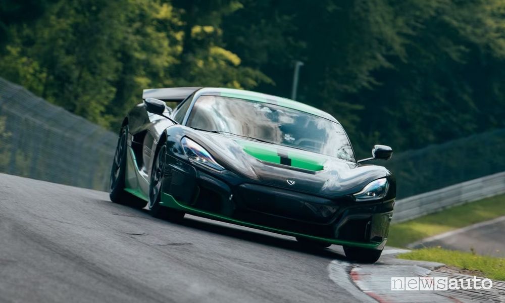 Rimac Nevera record al Nürburgring
