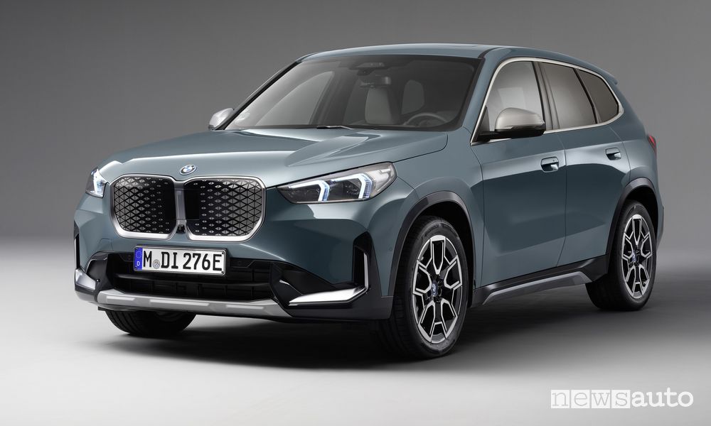 BMW iX1 eDrive20 anteriore 3/4