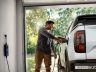 Ford Ranger Plug-in Hybrid in ricarica a casa