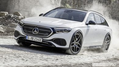 Mercedes-Benz Classe E All Terrain sullo sterrato