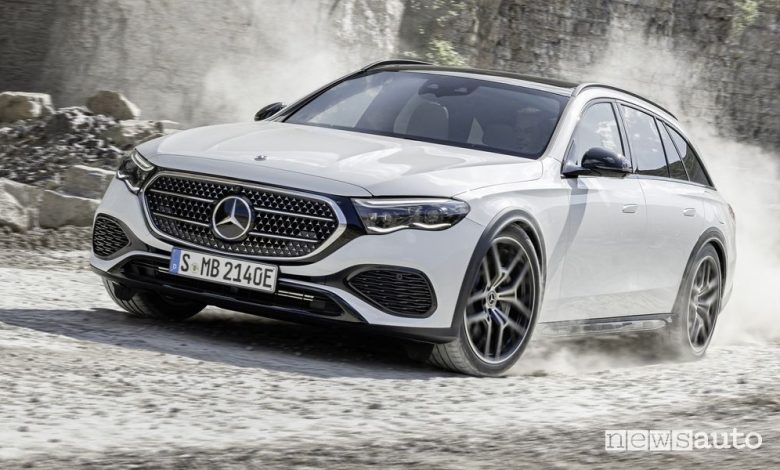 Mercedes-Benz Classe E All Terrain sullo sterrato