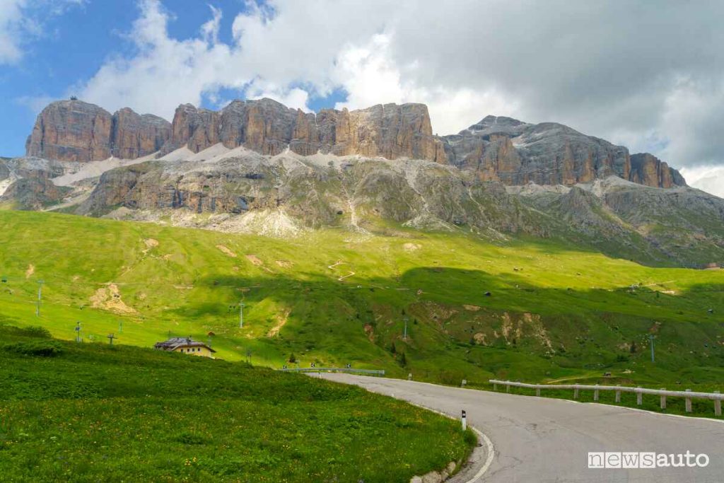 Passo Pordoi Strada
