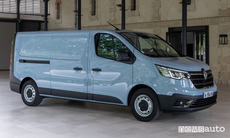 Renault Trafic Van E-Tech Electric anteriore 3/4