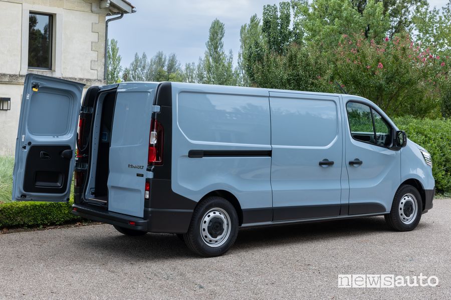 Renault Trafic Van E-Tech Electric porta posteriore aperta