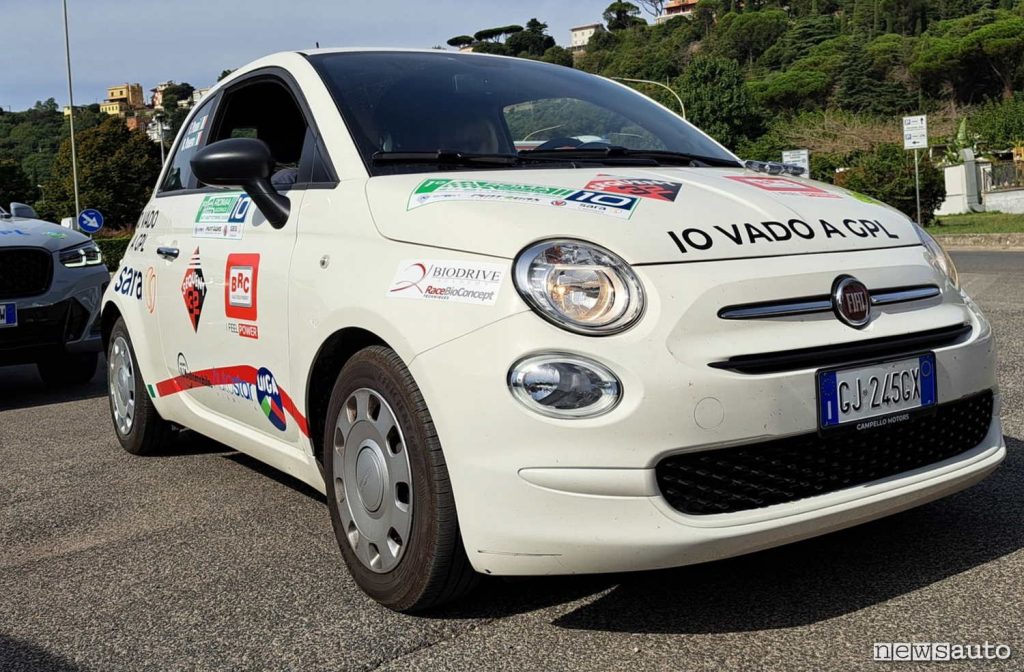 Fiat 500 ibrida GPL